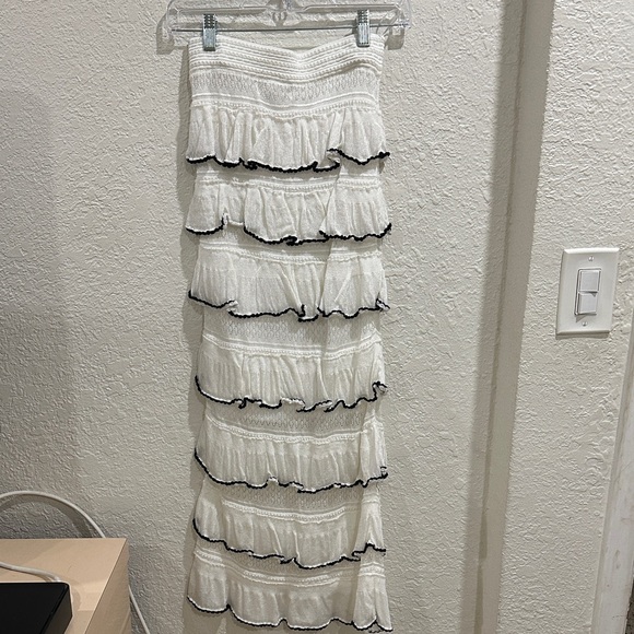 White Ruffled Two-Piece Set - Picture 2 of 8